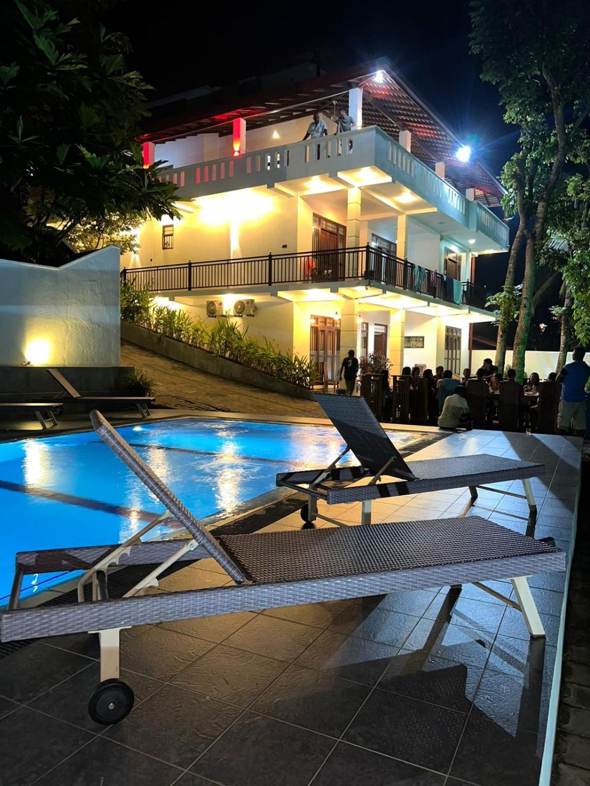 The Green Lagoon Villa Hikkaduwa Exterior photo